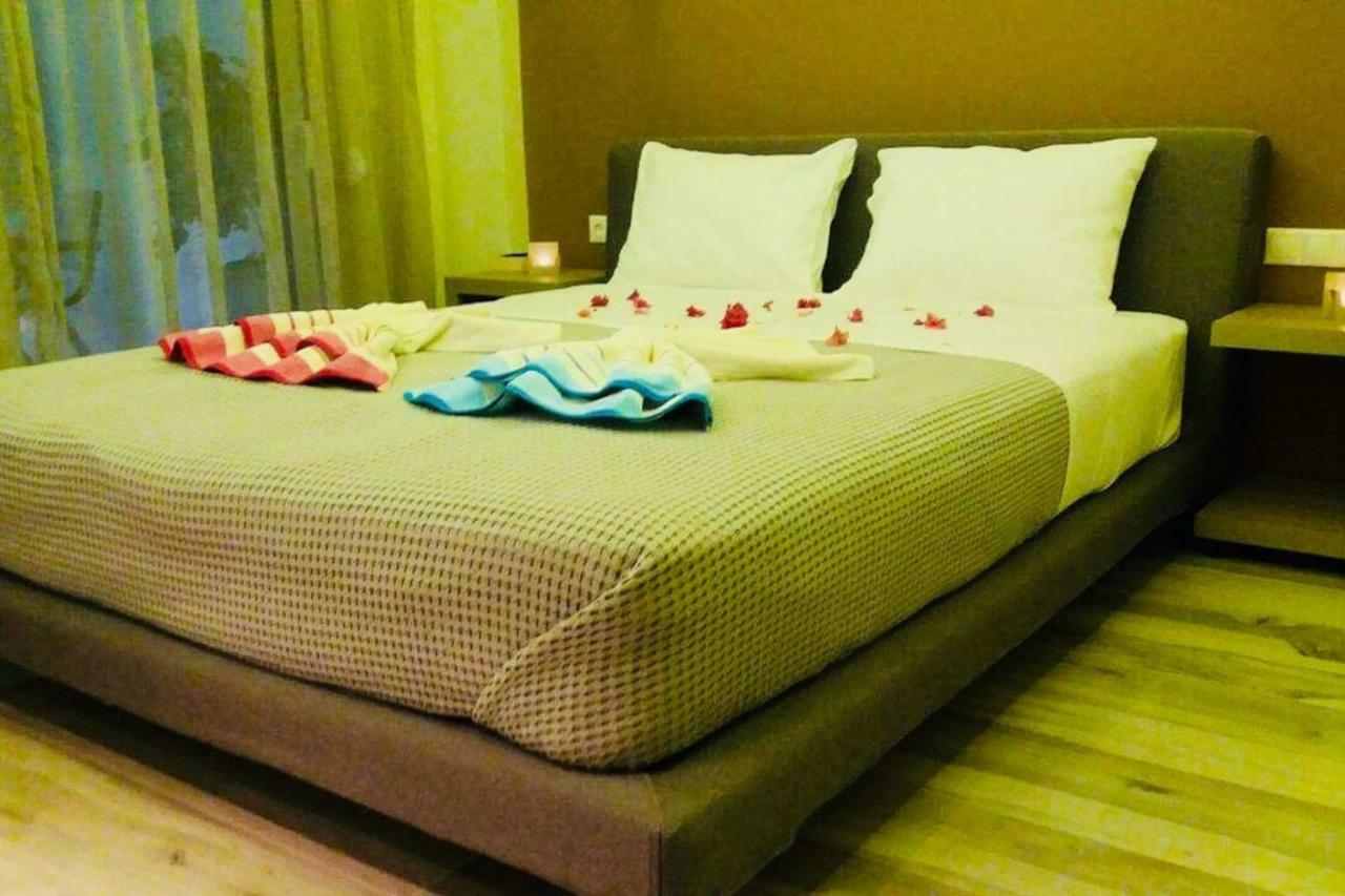 New Luxury Apartments In פלאקיאס מראה חיצוני תמונה